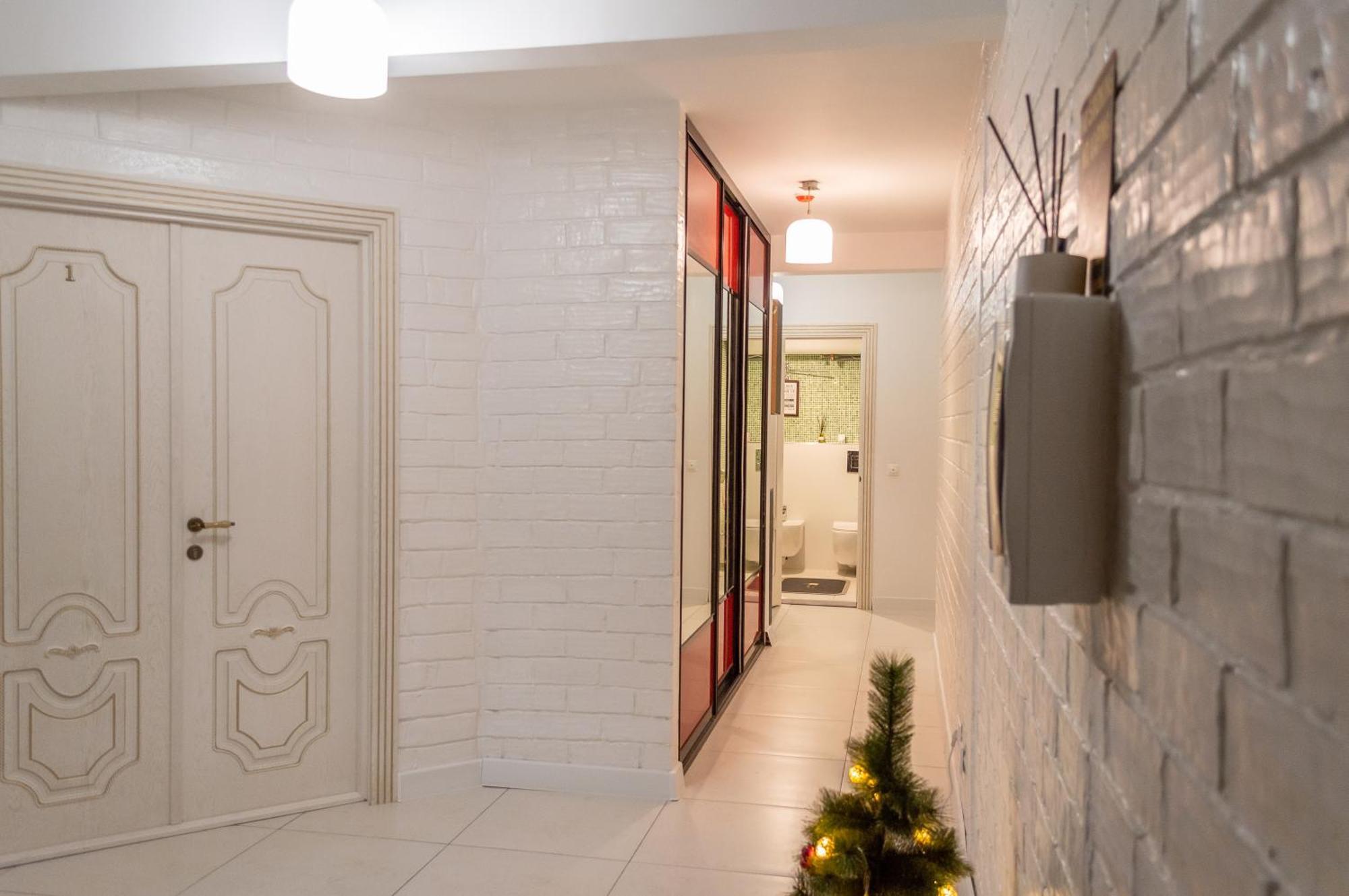Комната С Двухместной Кроватью В Квартире С Общим Душем И Кухней, Double Room In A Guest Apartment, Camera La Cheie In Apartament Cu Dus Si Bucatarie Comuna Chisinau Exterior foto